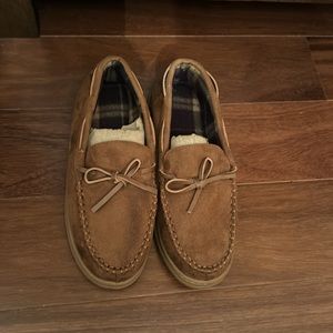 SALE ‼️ NWOT Men’s Gold Toe size 8/9 Moccasin Slippers